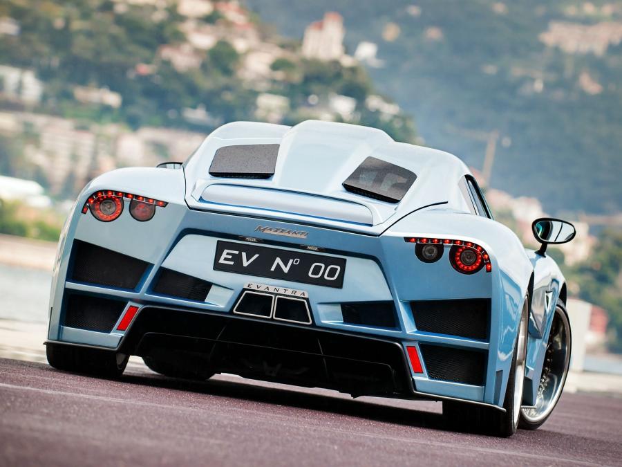  Mazzanti Evantra V8 2013 года  (фото 24 из 39)